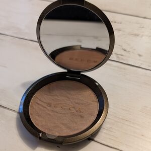Becca Sunlit Bronzer - Bronzed Bondi - New Without Box - Discontinued Brand